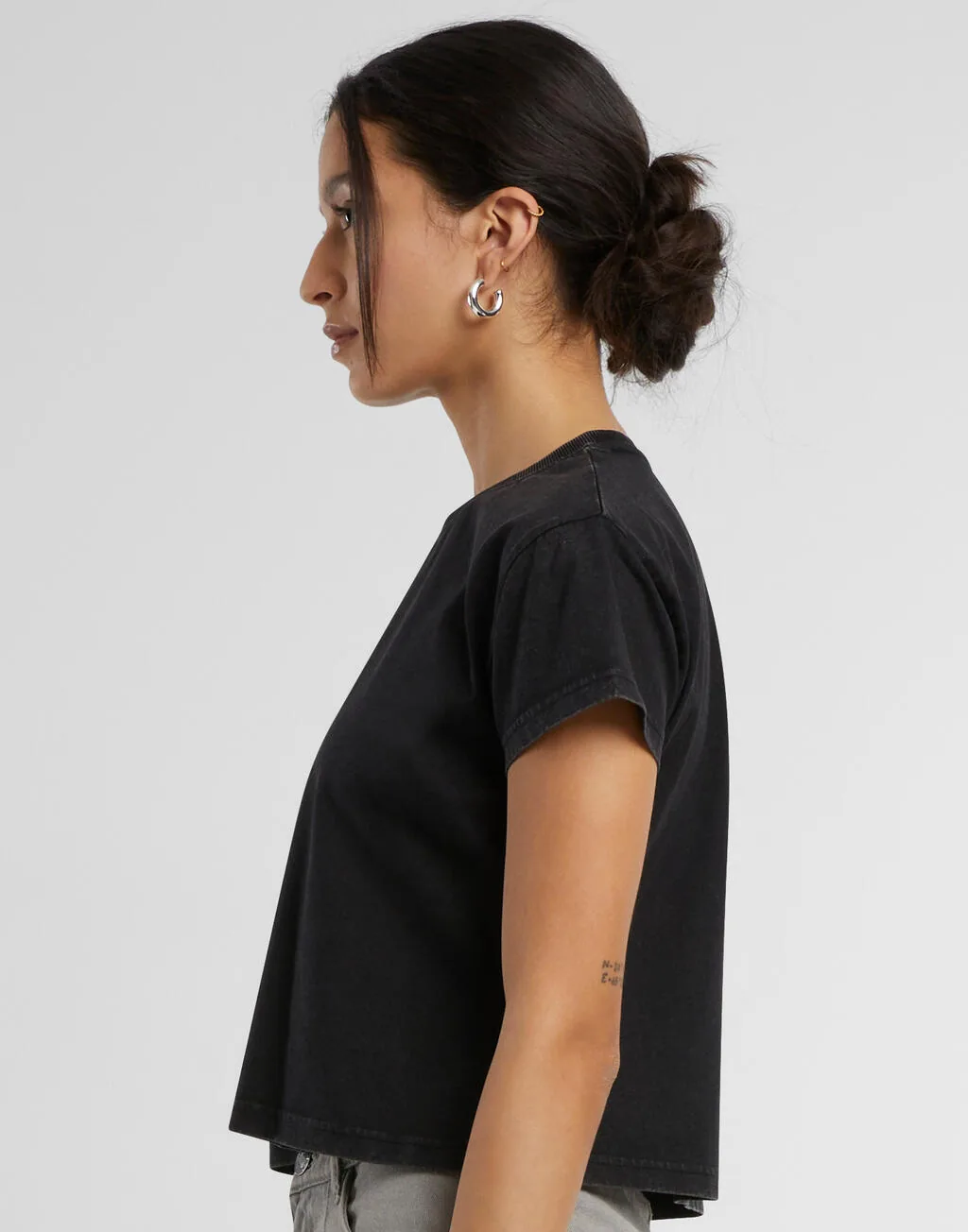 Build Your Brand Ladies Vintage Cropped Tee - BY305
